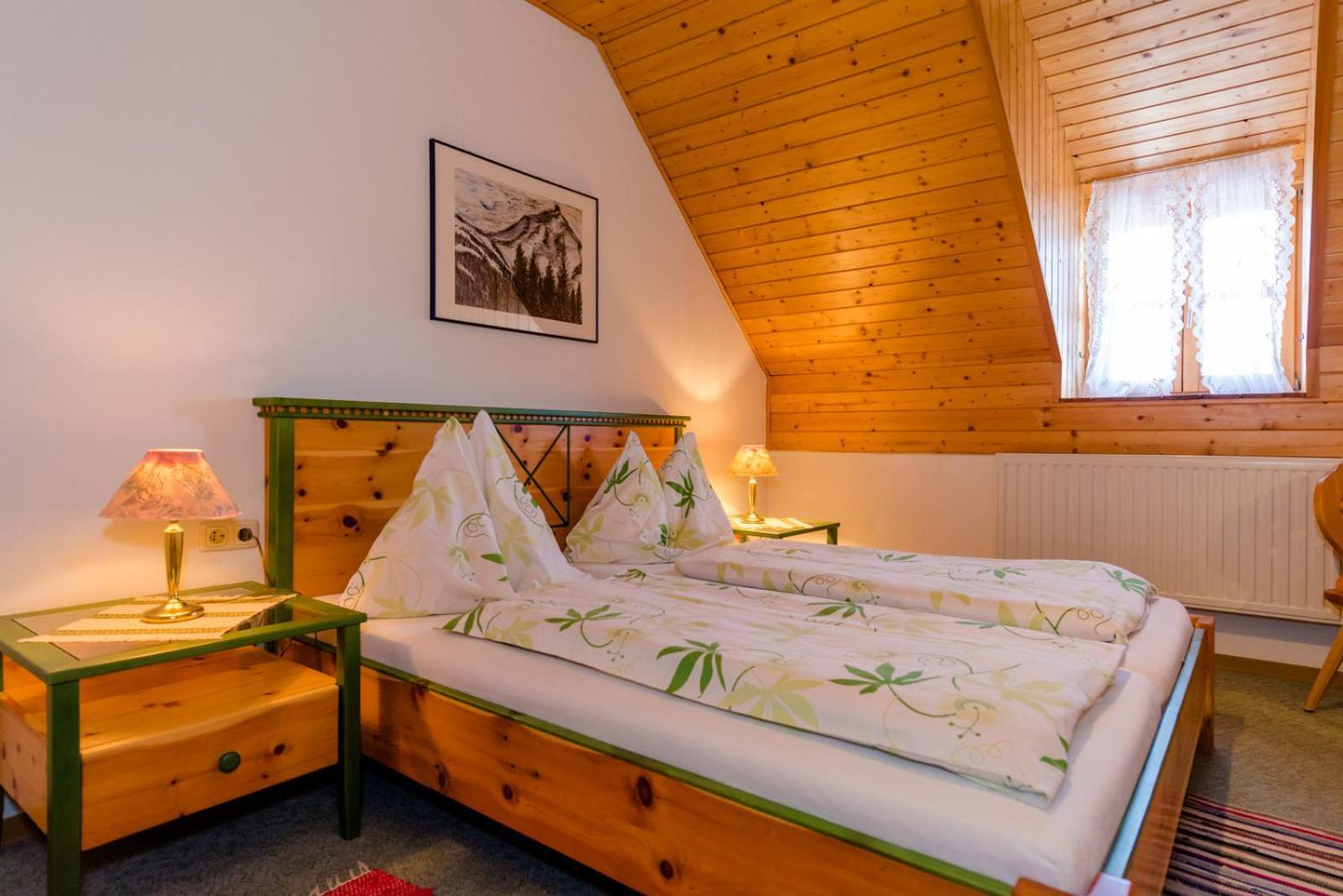 Almidylle Sabathy Hotel Obdach Екстериор снимка
